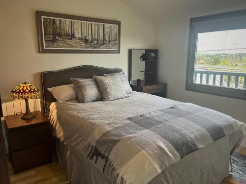 Newcastle Ski Chalet | Mountainside Cabin