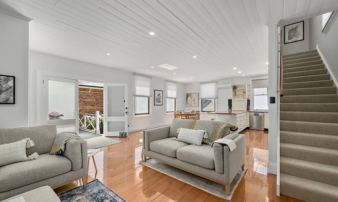 Launceston CBD Cottage | Mulberry Lane: 2 BR, 2 BA Cottage in Launceston, Sleeps 4
