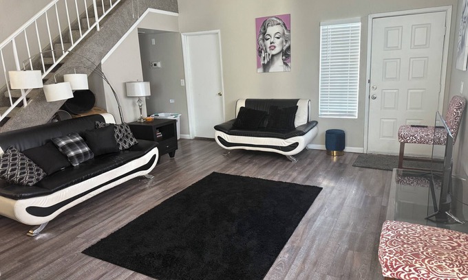 Deer Valley Condo | My Cozy Condo , North Phoenix Area Close to Freeways and Shopping
