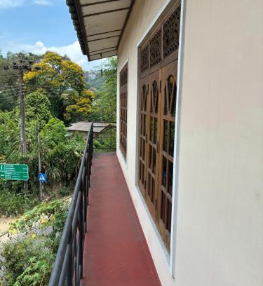 Harispattuwa Apartment | NALY's Lodge
