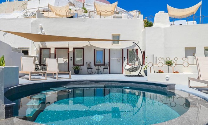 Vothon Apartment | Naos Suites