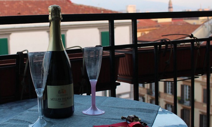 Naples City Centre Apartment | NAPLES HISTORICAL CENTER APARTMENT, IN VIA DUOMO!
