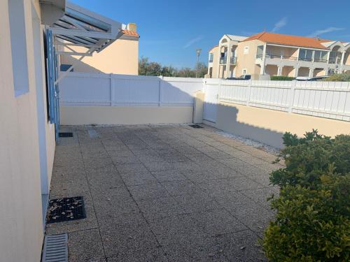 Bretignolles-sur-Mer Villa | Natha de la Plage 2000