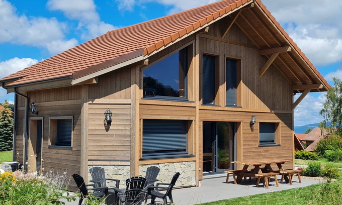 Anould Cottage | Nature Chalet with Sauna and WIFI near Gérardmer
