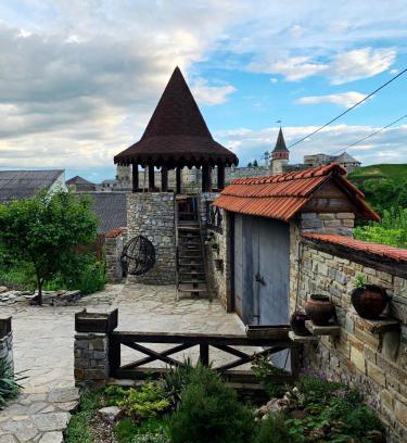 Kamenets-Podol'skiy Hotel | Nazar Stodolya
