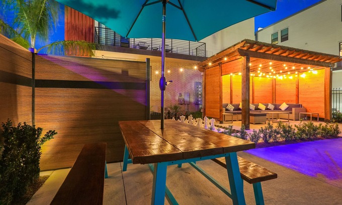 Mid-City Condo | New 4BR Townhouse in Bienville Villas