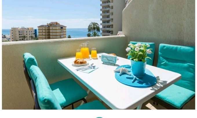 Benalmadena Costa Apartment | NEW Aparthotel BENALBEACH. FREE WIFI and SEA VIEWS.