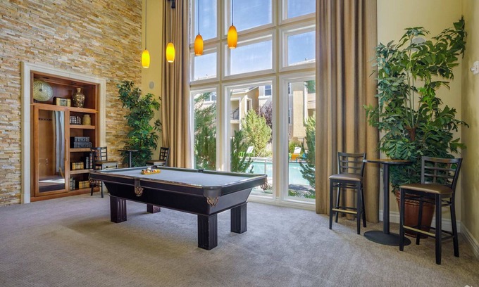 Reno/Tahoe Airport Apartment | New Elegant 1BR Retreat Heated Pool Gym Sauna