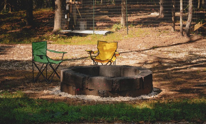 Saltillo Cabin | NEW King's Adventure Cabin -10 miles from downtown Tupelo - 17 acres