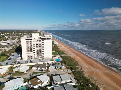 Ormond-by-the-Sea House | New Listing! Fully renovated with a sunset view, beachfront property with a heated pool