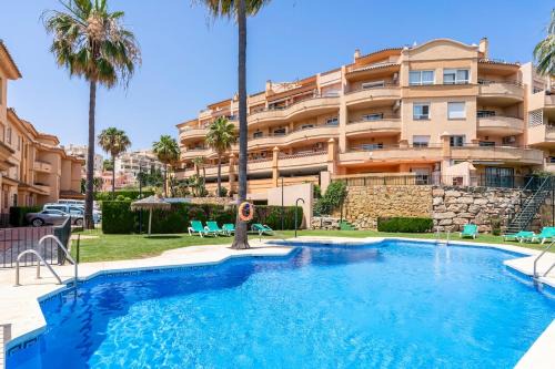 Mijas Apartment | New modern apartment, 2BR, pool, Flores del Golf