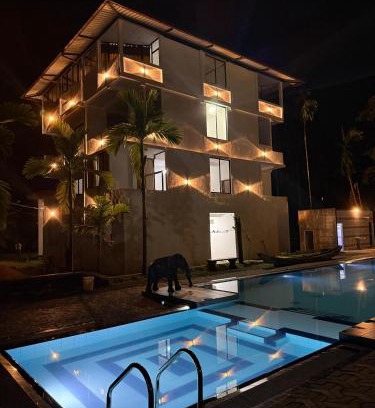 Dambulla Hotel | New Nadeesha Hotel