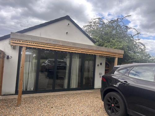 Hurworth-on-Tees Apartment | Newbus Grange Lodge The Cottage