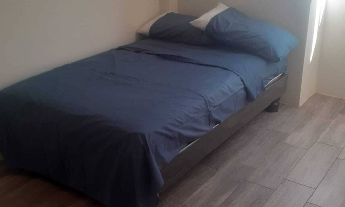 Manta House | Newly-built 1-storey House, 3 Bdrms + 2 Bthrms, Hot Showers - Secure Bungalow