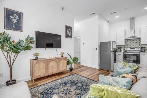 Springfield Apartment | Newly refreshed 2 BR Apt for LoZ fans