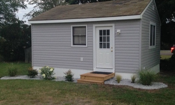 Chincoteague Cottage | Newly Renovated Cottage On Main Street - Professionally Sanitized