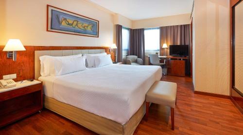 Les Corts Hotel | NH Barcelona Entenza