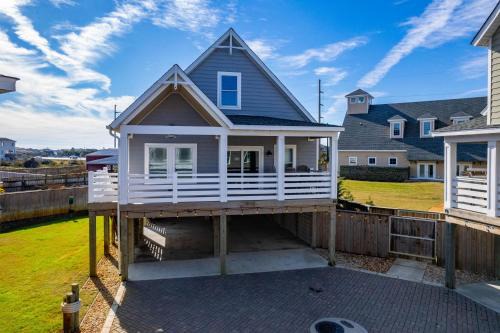 Nags Head House | NH387C Oak Island Cottage