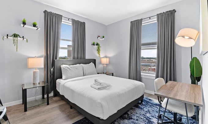 Everett Apartment | Nice 1BR Near Encore Boston 3871