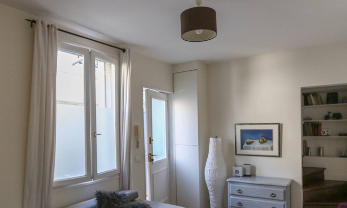Vincennes Apartment | Nice 30m² with garden furnished in Vincennes