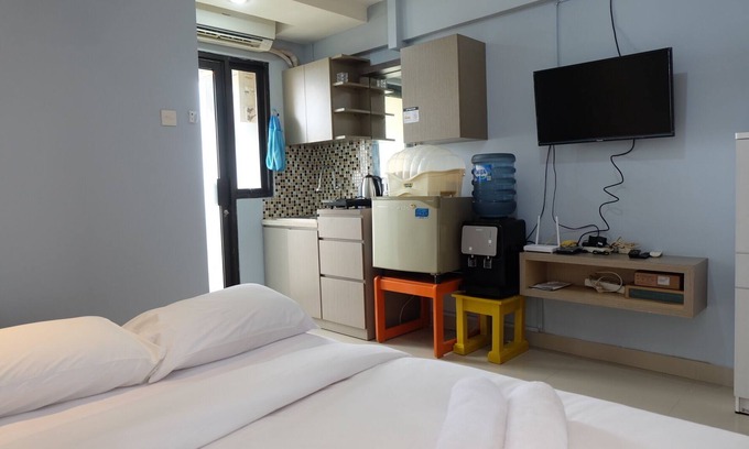 Kebagusan Apartment | Nice And Strategic Studio Kebagusan City Apartment