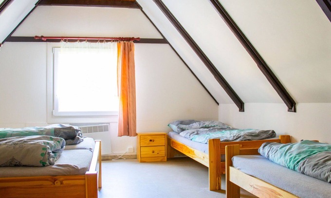 Hradec Kralove House | Nice apartment in villa for 12 people with WIFI, TV, patio and pets allowed