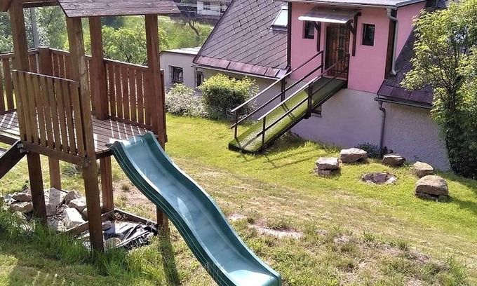 Starkov Villa | Nice apartment in villa for 4 people with pool, WIFI, TV, patio and pets allowed