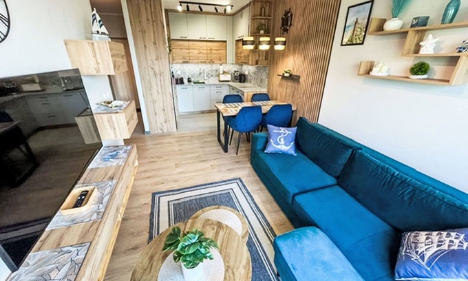 Gaski Apartment | Nice apartment for 4 guests with pool, WIFI, hot tub, TV and balcony