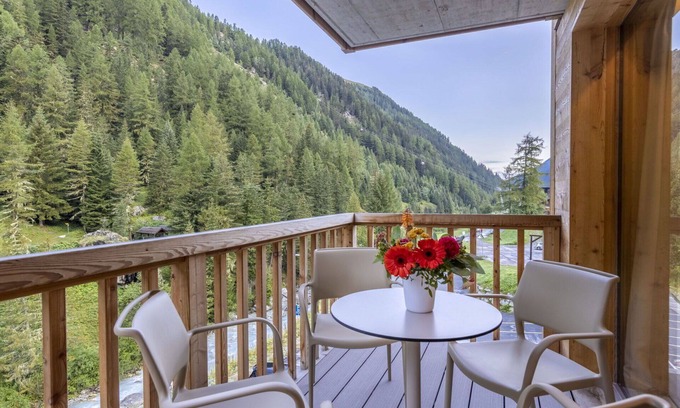 Zinal Apartment | Nice apartment for 8 people with WIFI, TV and pets allowed