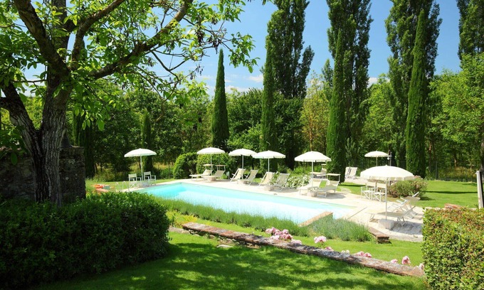 Rapolano Terme Villa | Nice apartment in villa for 4 people with WIFI, pool, TV and patio