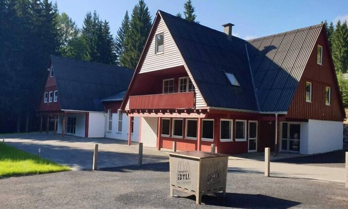 Breitenbrunn/Erzgeb. Apartment | Nice apartment in Breitenbrunn with sauna