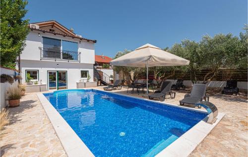 Sibenik Apartment | Nice Apartment In Dubrava Kod Sibenika