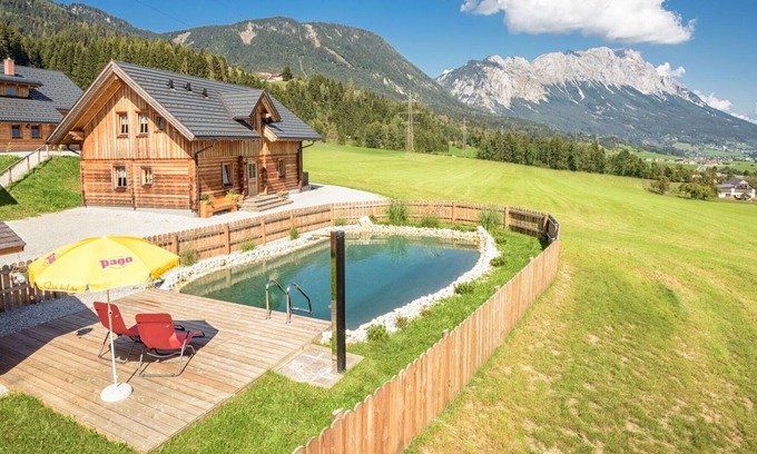 Mitterberg-Sankt Martin House | Nice apartment in villa for 10 guests with WIFI, pool, TV, terrace, pets allowed and parking