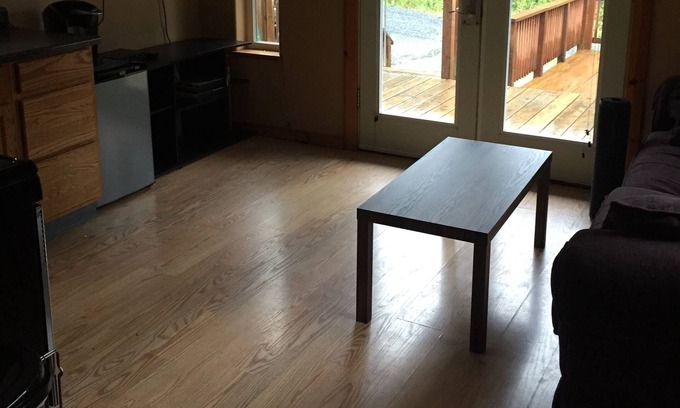 Bear Creek Cabin | Nice cabin located in Seward, Ak