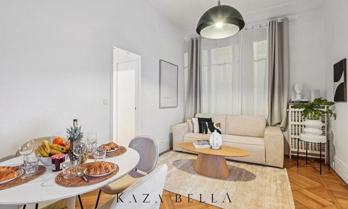 17th Arrondissement Batignolles-Monceau Apartment | Nice flat in Neuilly sur Seine