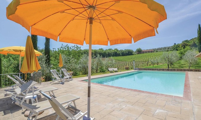 Bucine House | Nice home in Bucine (AR) with kitchen