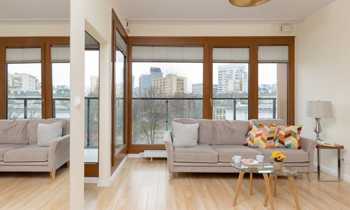 Ochota Apartment | Niemcewicza Apartment by Renters