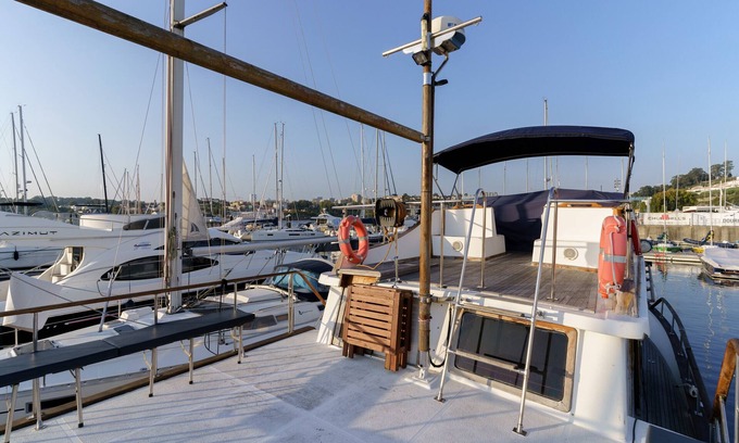 Porto Boat Rental | Night on board Classic Wooden Boat