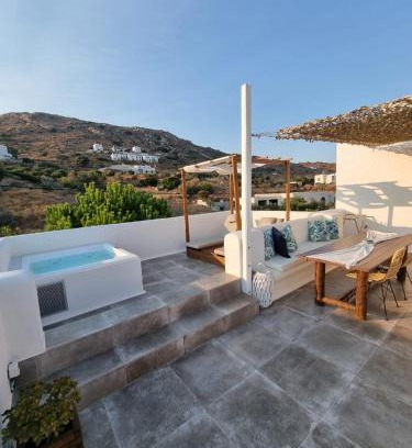 Naxos Apartment | Ninemia Naxos Suites