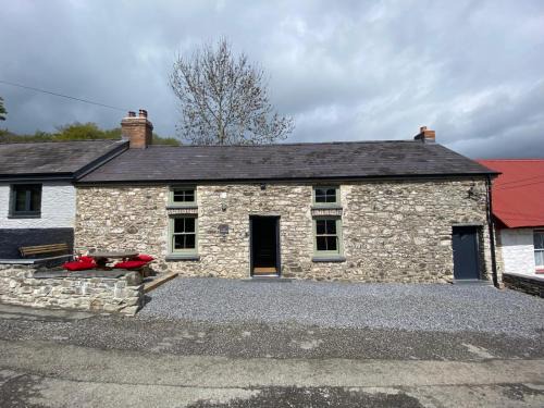 Aberaeron House | No 2 Dolheulog Aberaeron