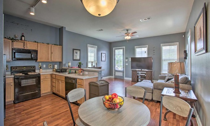 Mid-City House | NOLA Home 2 Blocks to Streetcar, Cafes and Bars