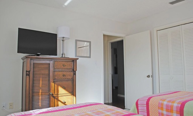 Palm River Estates Condo | North Naples condo, comfortably furnished, in a great location