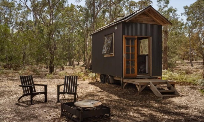 Dadswells Bridge House | Northern Grampians Sanctuary by Tiny Away
