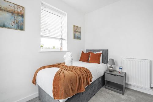 Birmingham House | Nova Living - Perfect for Short and Long Stays and Relocators