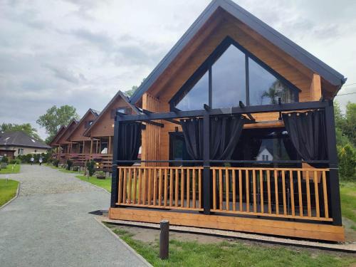Polanica-Zdroj Villa | Nova Osada Widok na Góry - domki z gorącą balią z jacuzzi