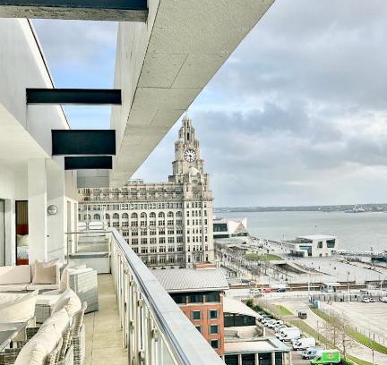 The Docks Apartment | NOVU Apartments Liverpool Waterfront
