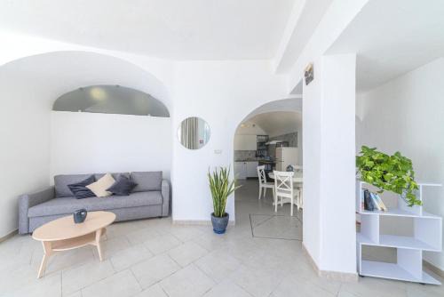 Sant'Angelo Apartment | O'Vascio Sant'Angelo