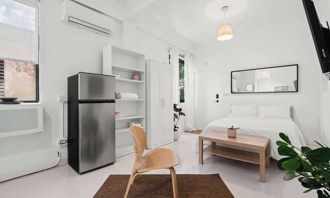 Hipodromo Apartment | Oasis - Acogedor Refugio en Santurce — Cálido y Estiloso