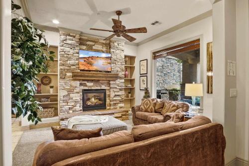 St. George House | Oasis Escape - Resort Amenities