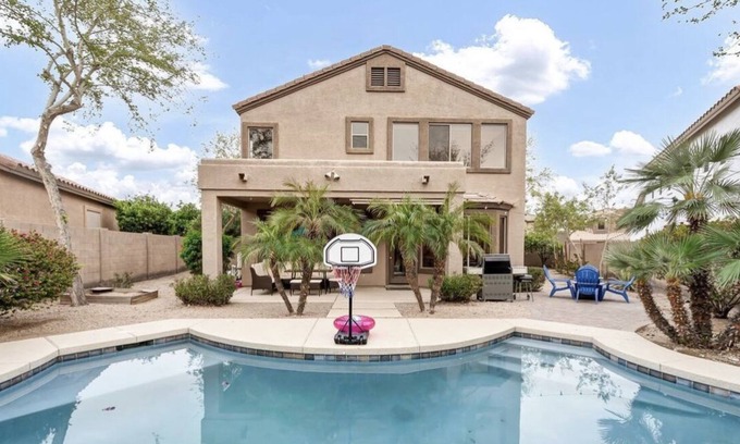 Foothills Reserve House | Oasis Escape